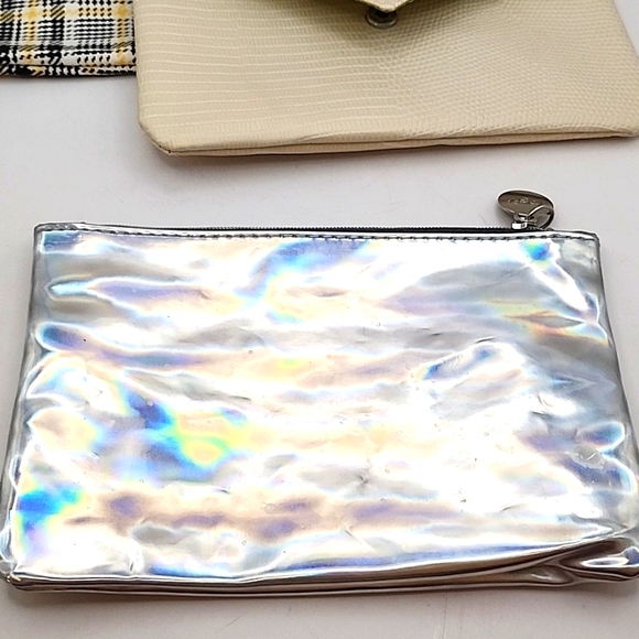 Lot of 3 Ipsy Bags - Picture 6 of 11